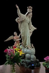 2) Savona. Santuario. Apparizione della Misericordia al Contadino Botta
